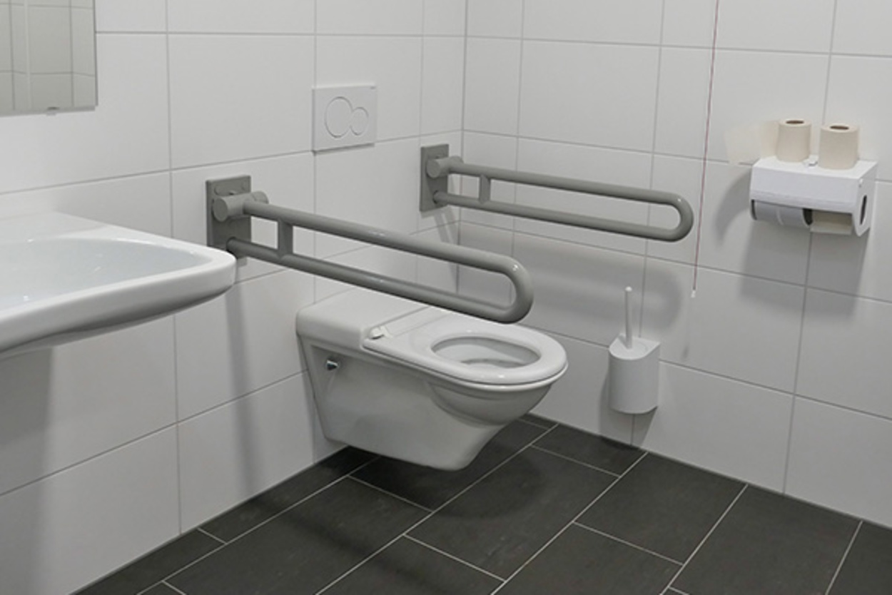 barrierefreies Bad bei Fuchs GmbH in Großmehring