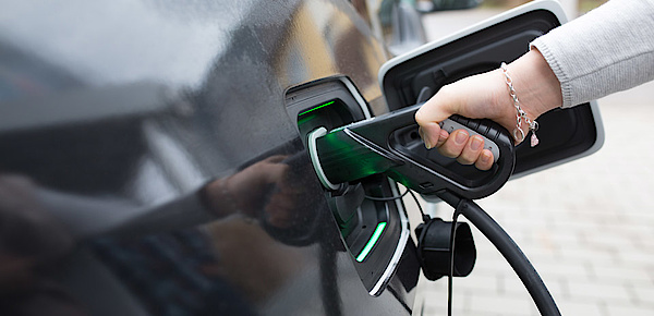 Elektro­mobilität bei Fuchs GmbH in Großmehring