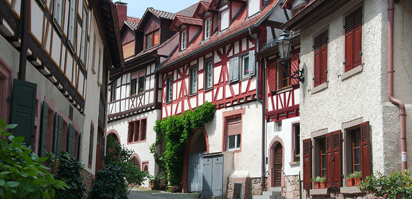 Altbau­sanierung bei Fuchs GmbH in Großmehring